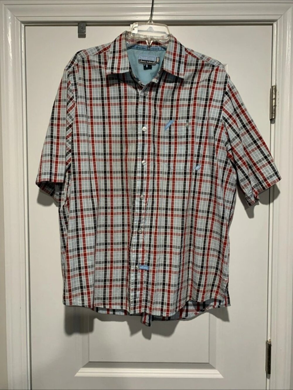 Ecko Unltd Men’s L Button Up Shirt SS Red Black Blue Check Rhino Logo